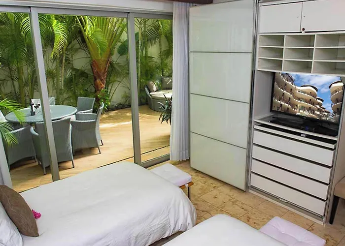 Magia Beachside 4*