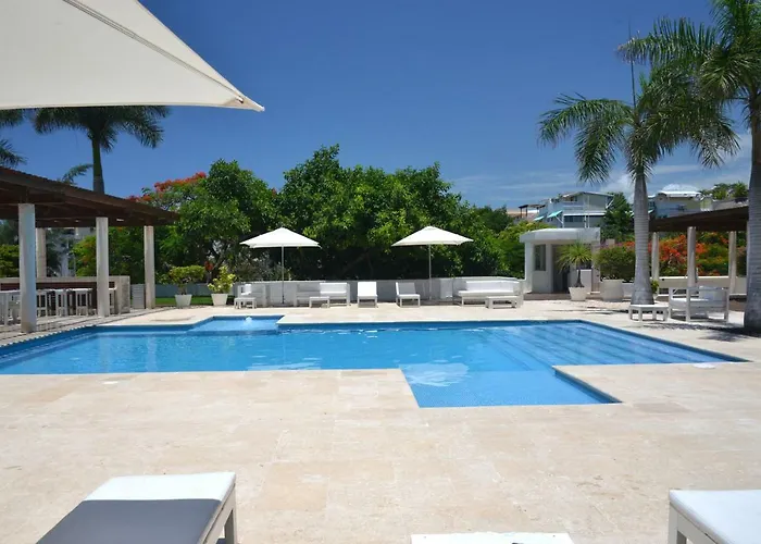 Magia Beachside 4*